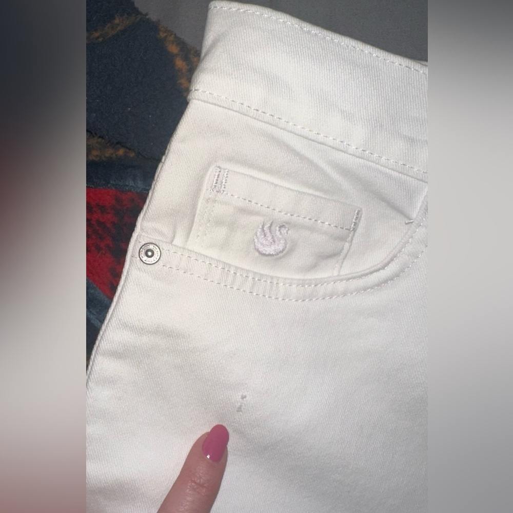 Gloria Vanderbilt Amanda Capri Classic Rise Denim Jeans - Picture 10 of 10